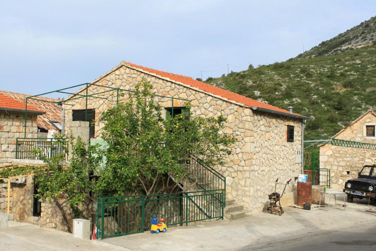 Apartments With A Parking Space Ivan Dolac, Hvar - 8753 外观 照片